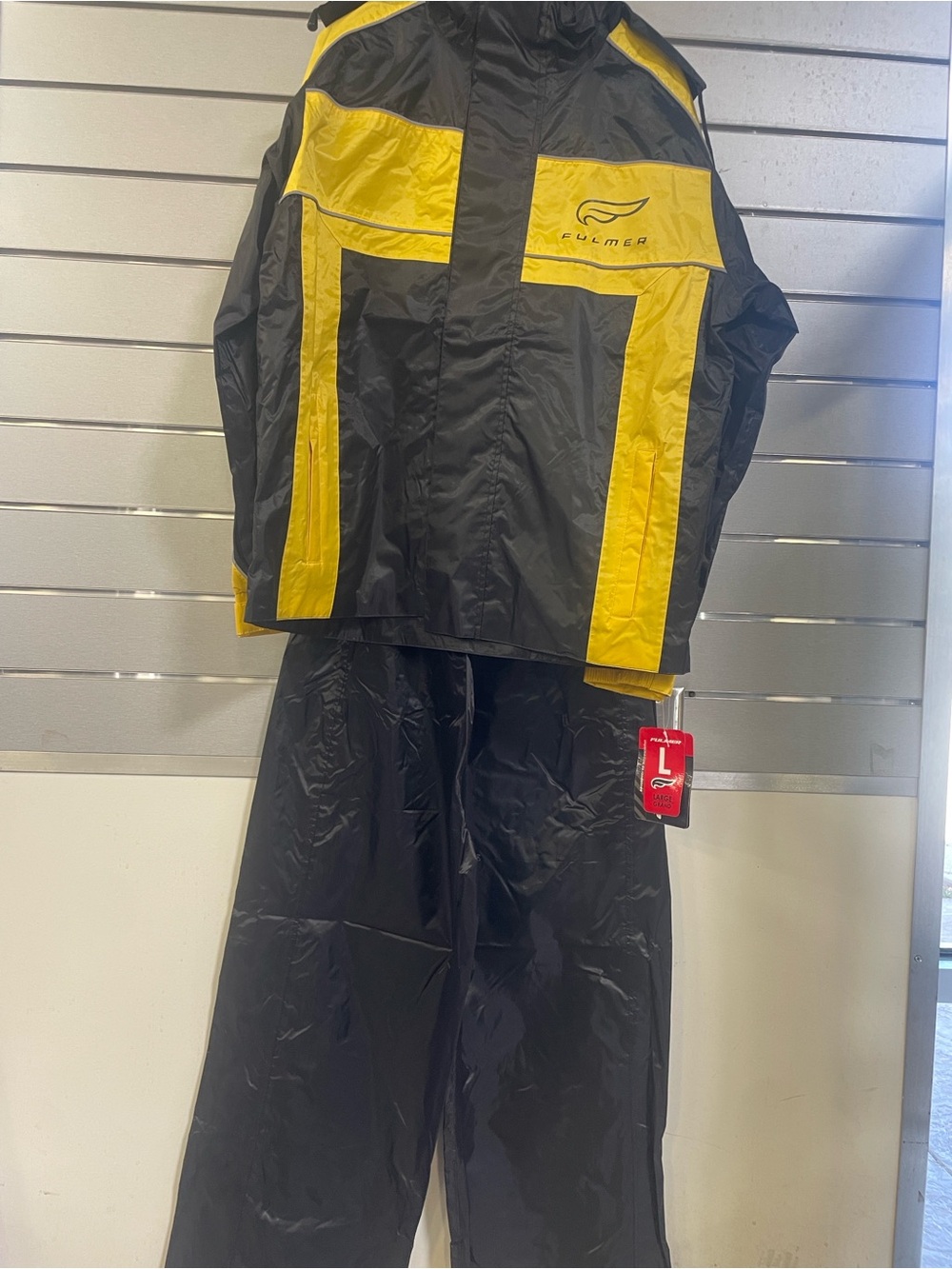 Black & Yellow Rain Suit Jacket and Pants size XXL